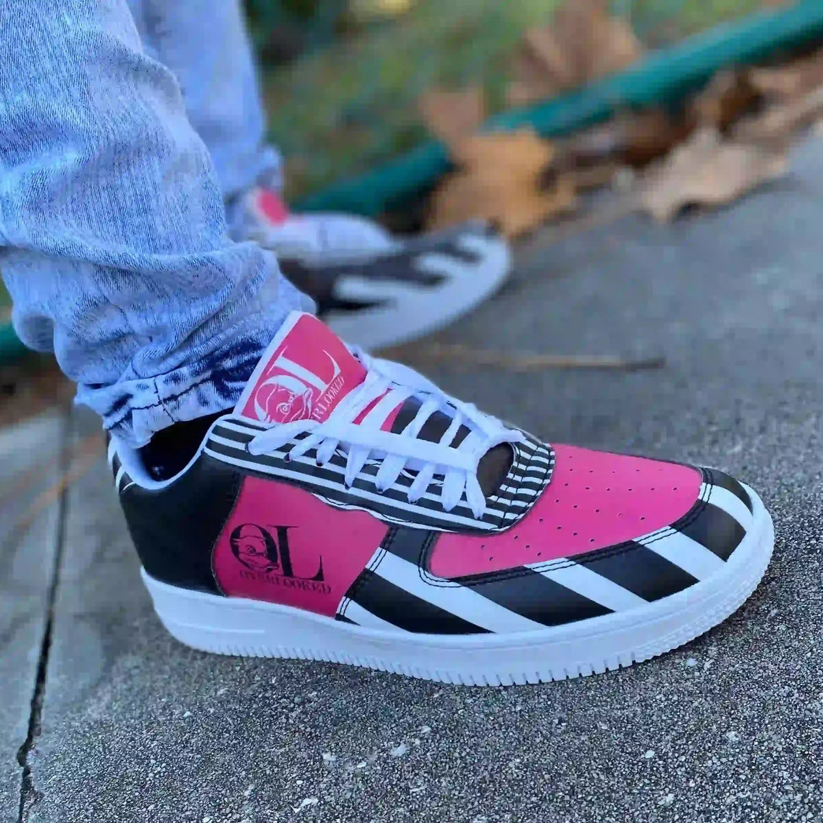 base zero pink black custom print on foot